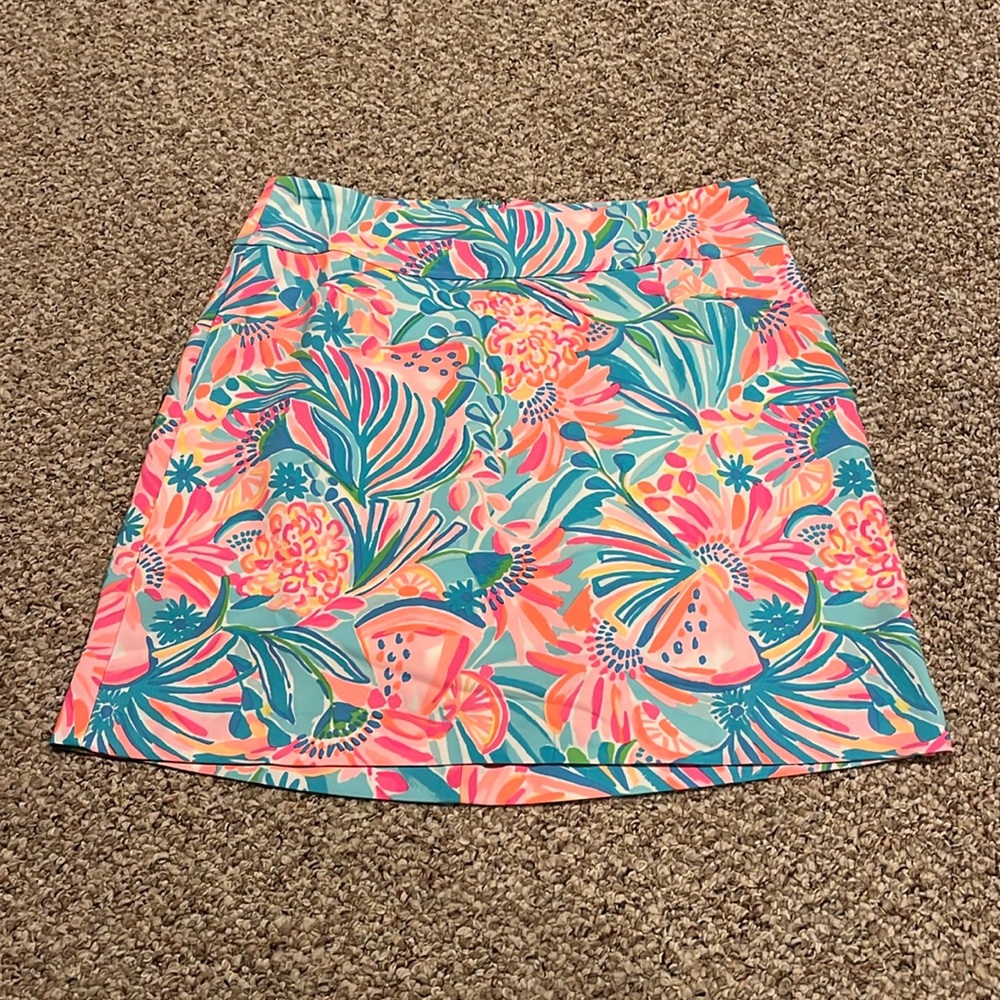 Lilly Pulitzer … Jonas skort… size 6